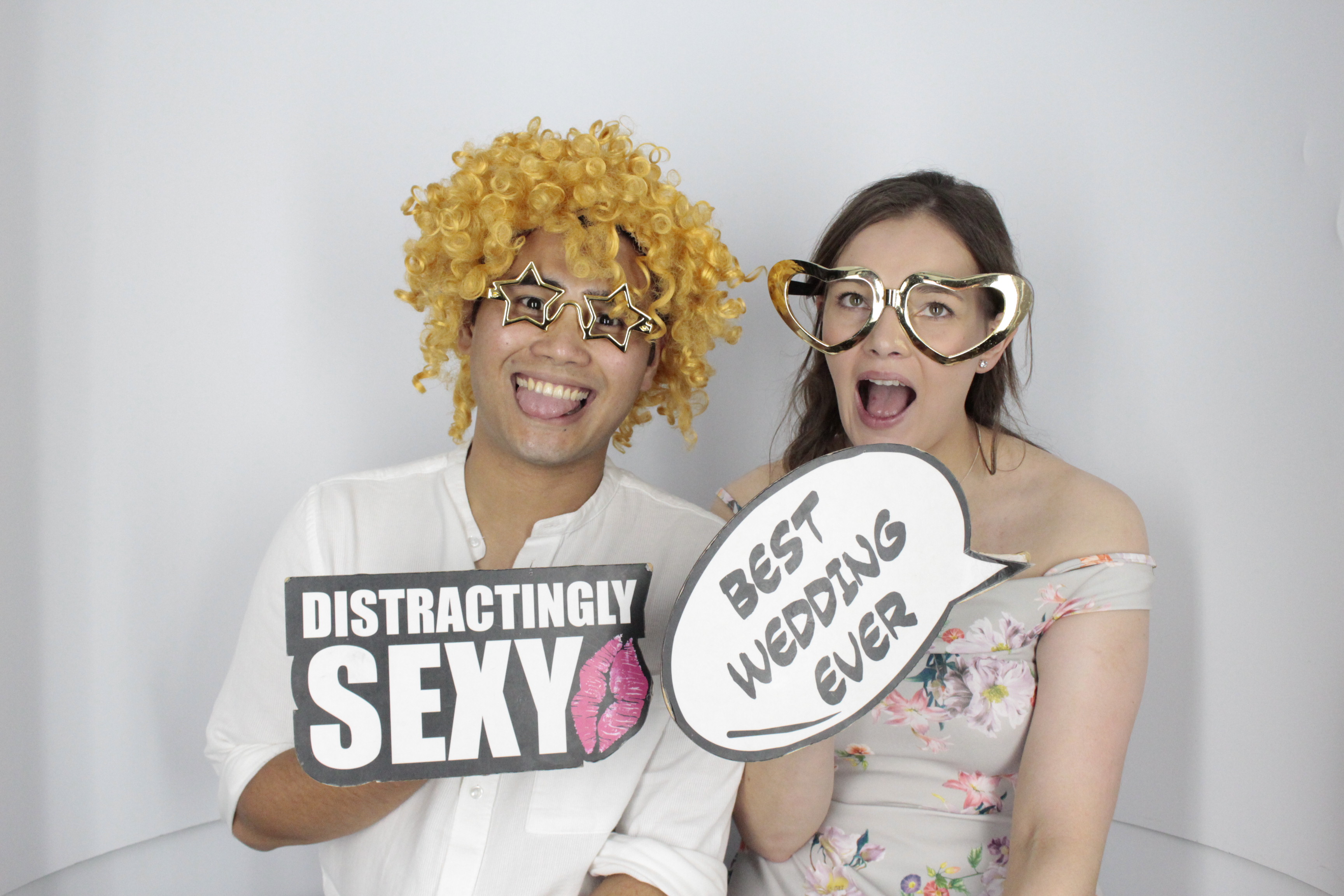 Emma & Karl's Wedding | View more photos from the event at gallery.myphotoboothexperience.co.uk/u/MyPhotoBoothExperienceLtd/Emma-Karls-Wedding